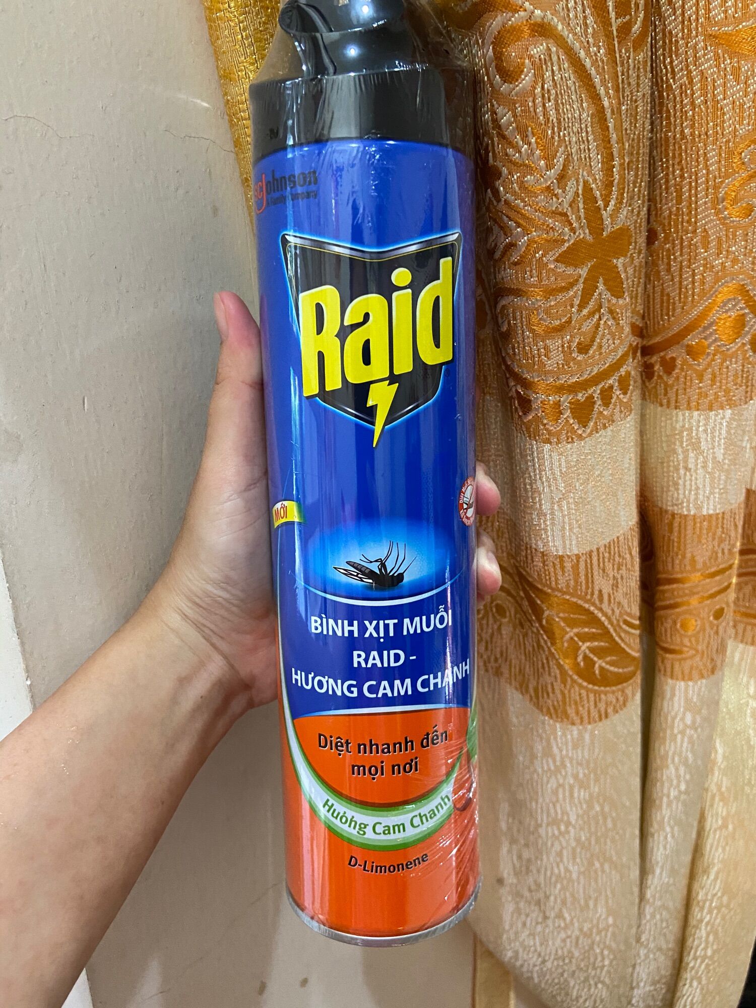 Xịt muỗi-xịt côn trùng raid 600ml