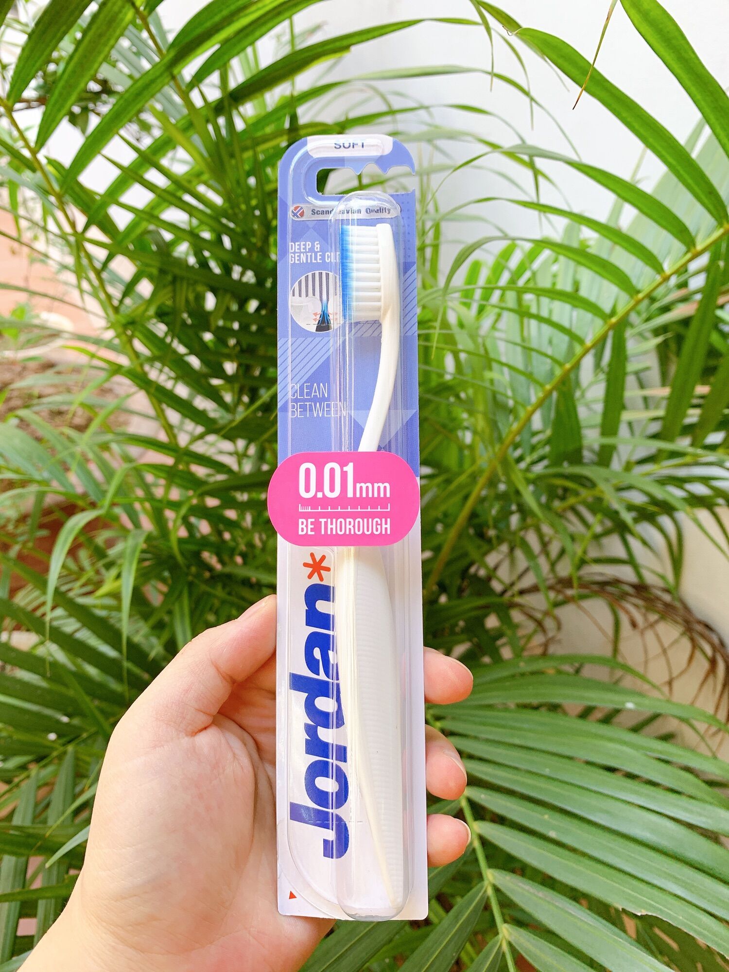 BÀN CHẢI ĐÁNH RĂNG JORDAN CLEAN BETWEEN LÔNG MỀM