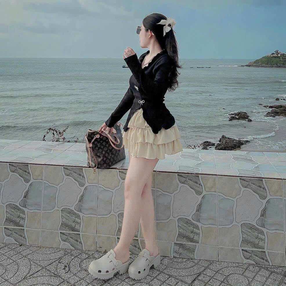 SET ÁO NƠ XẺ TÀ + CHÂN VÁY TẦNG