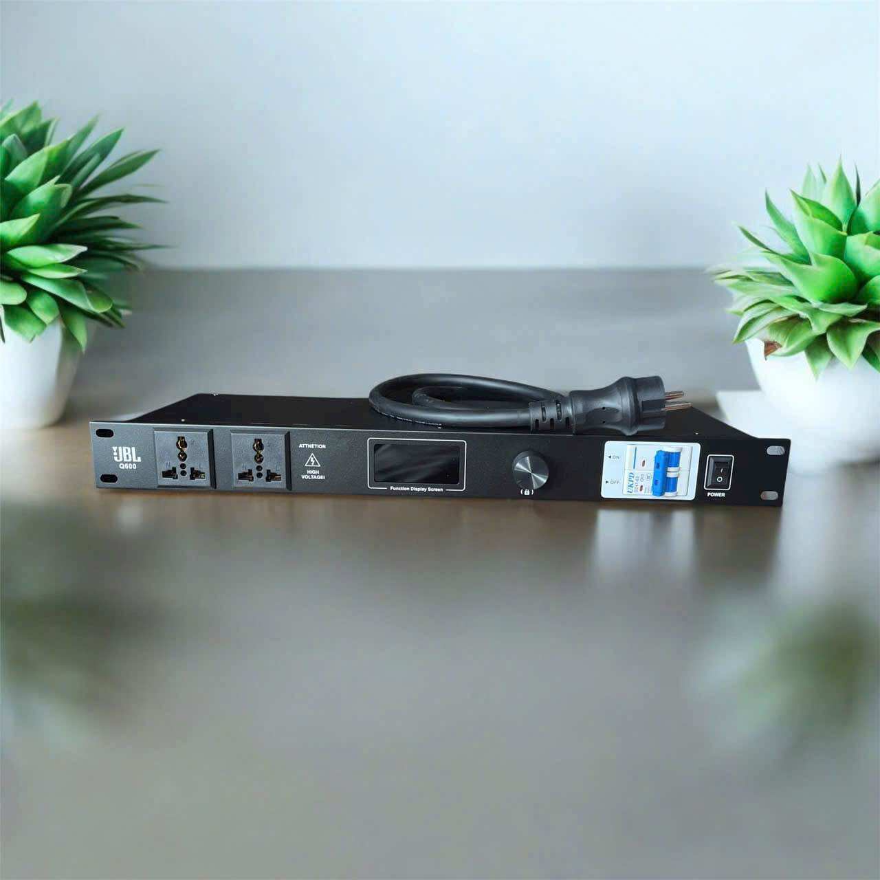 quản lý nguồn jbl Q800