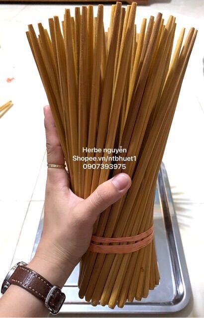 Đũa Tre già nhà làm 10 đôi