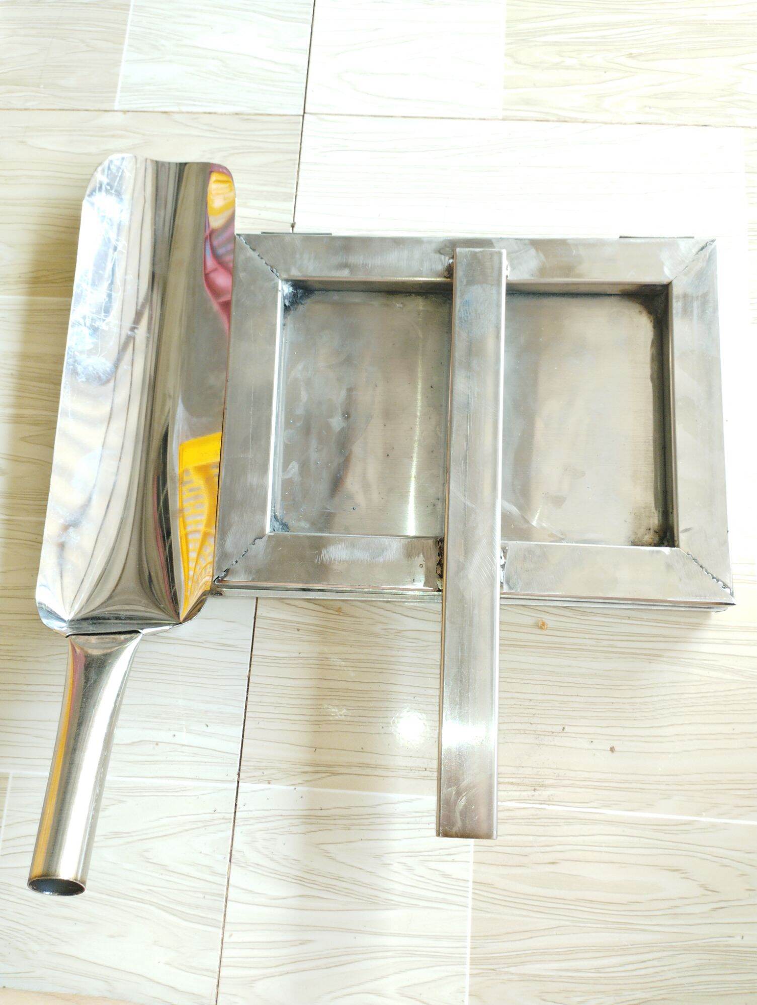 Khuôn ép chuối inox + khuôn đổ inox