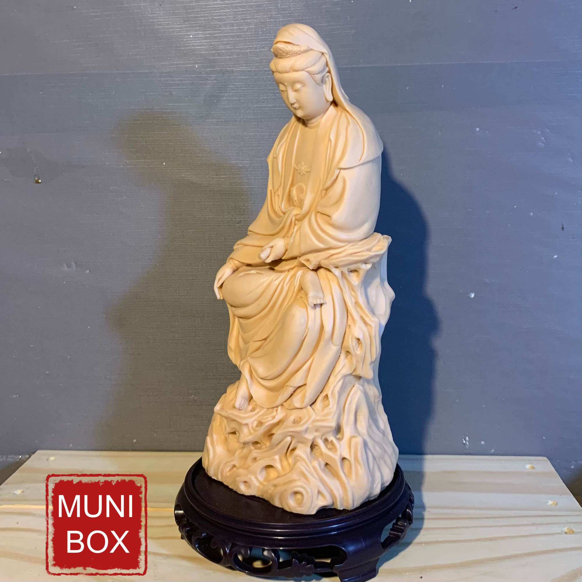 Tượng Quán Thế Âm bồ tát 27cm