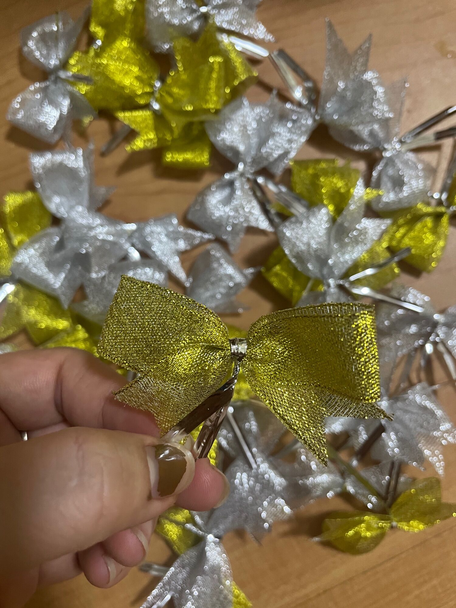 [HCM]Bịch 20 nơ kim tuyến trang trí