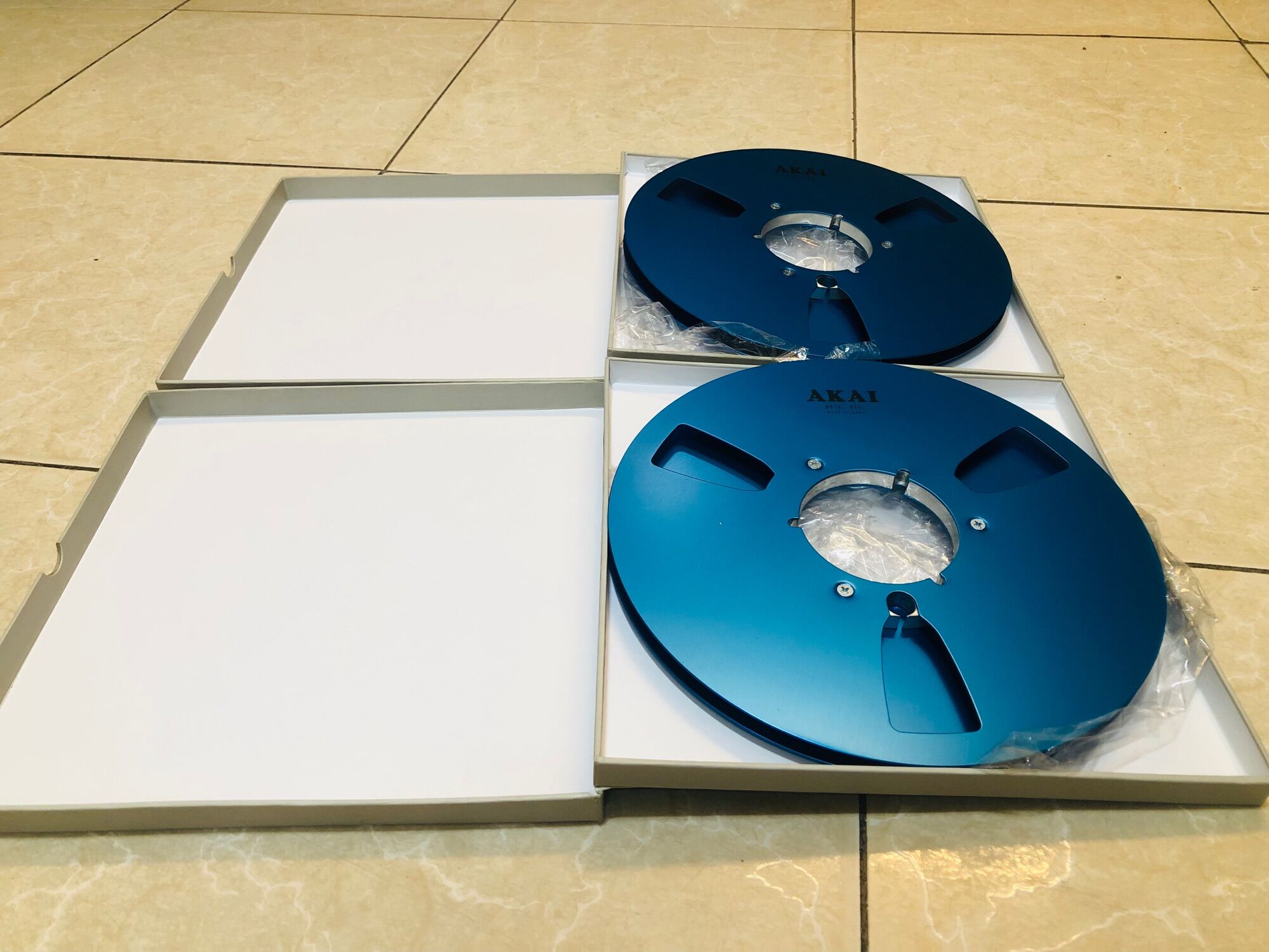 XƯƠNG BĂNG CỐI 10 AKAI