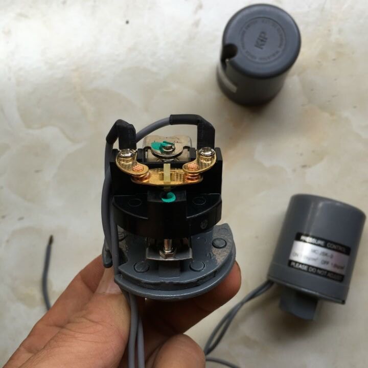 Rơ Le máy Bơm Tăng áp - RỜ LE MÁY BƠM CÁC CỠ REN