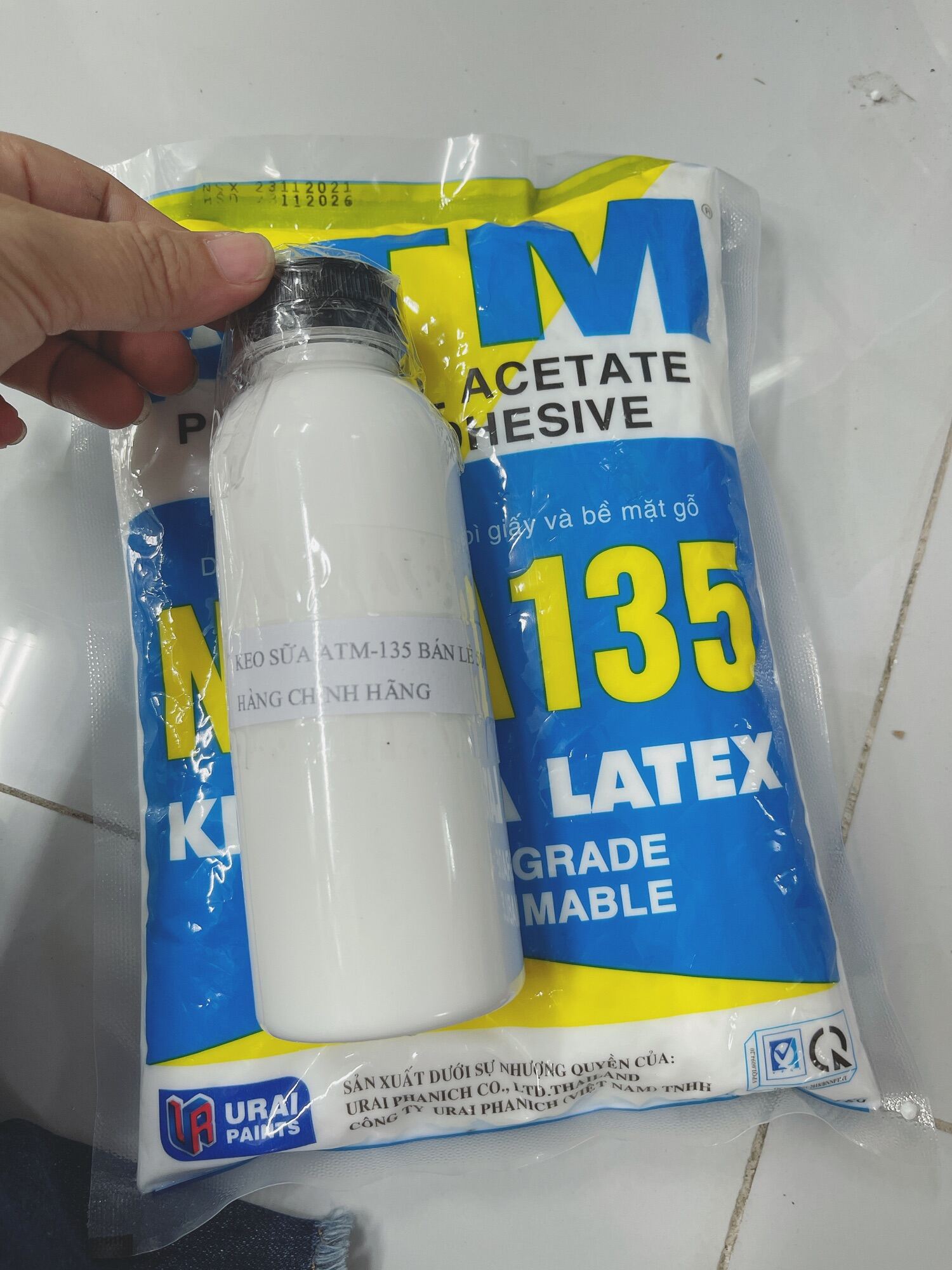 Keo sữa ATM-135( hàng chính hãng urai) bán lẻ 500g 1/2 bịch chai 500ml