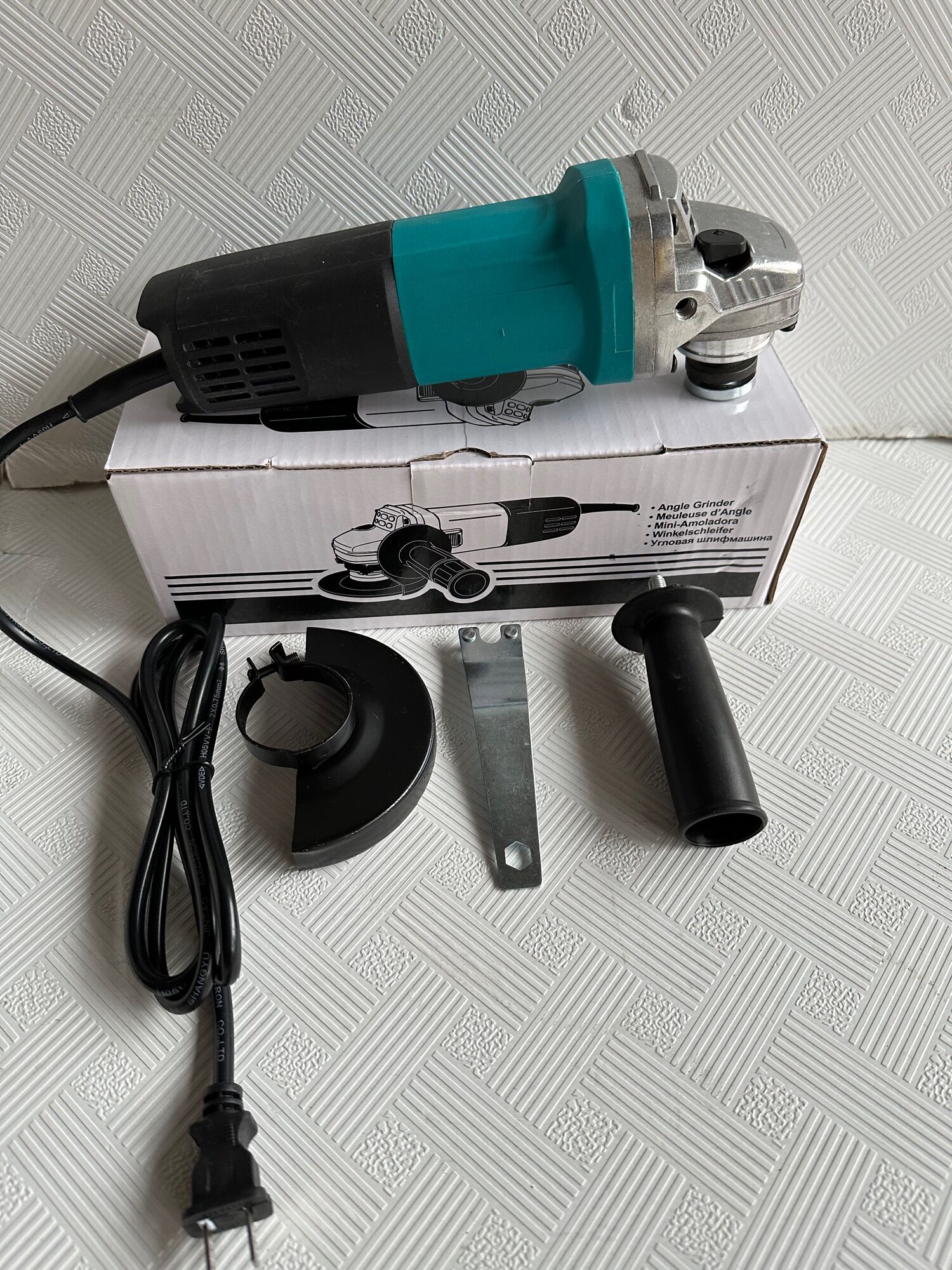 Máy mài góc cầm tay 9556