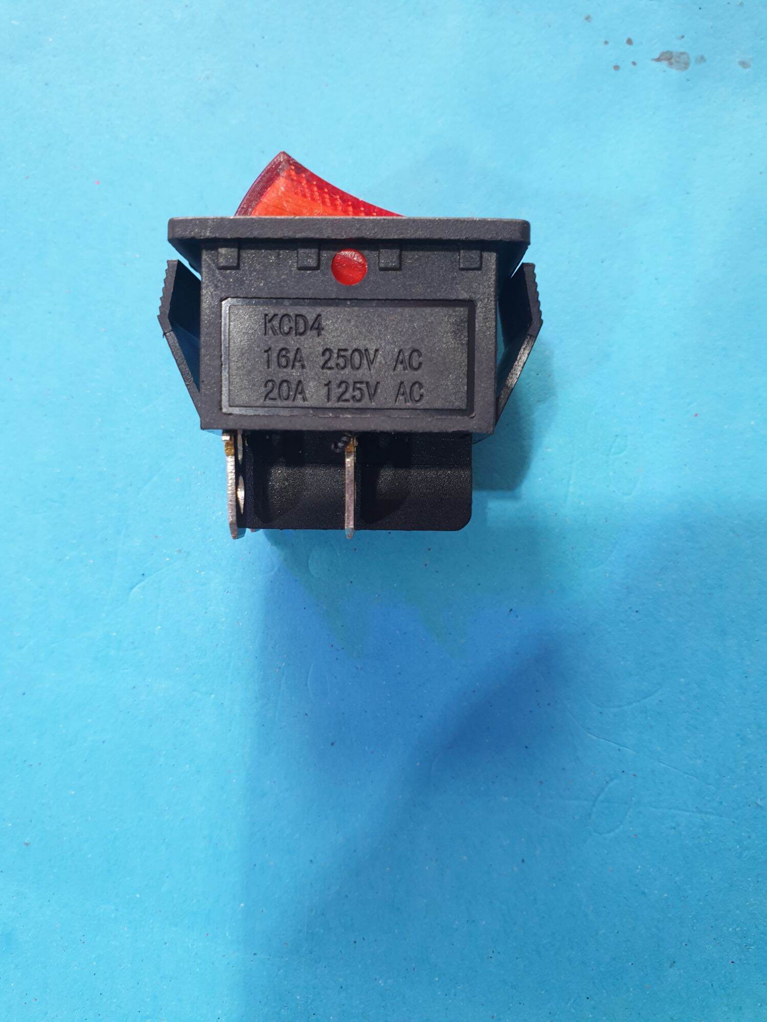 10 cái  công  tắc  4 chân