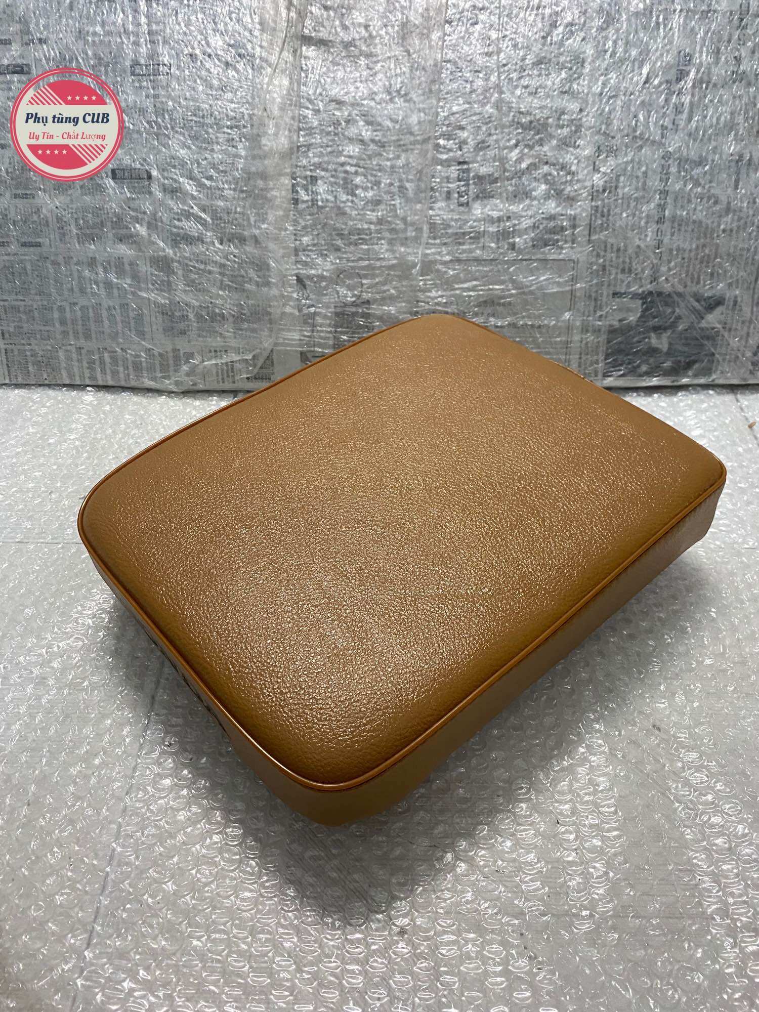 Bộ yên xe cub 78/50 màu bò