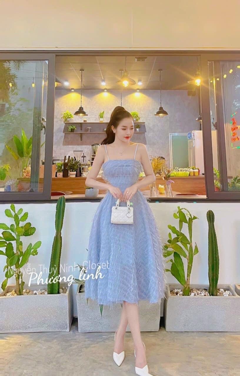 Váy 2 dây cúp ngực, váy 2 dây lông vũ midi cực tôn dáng