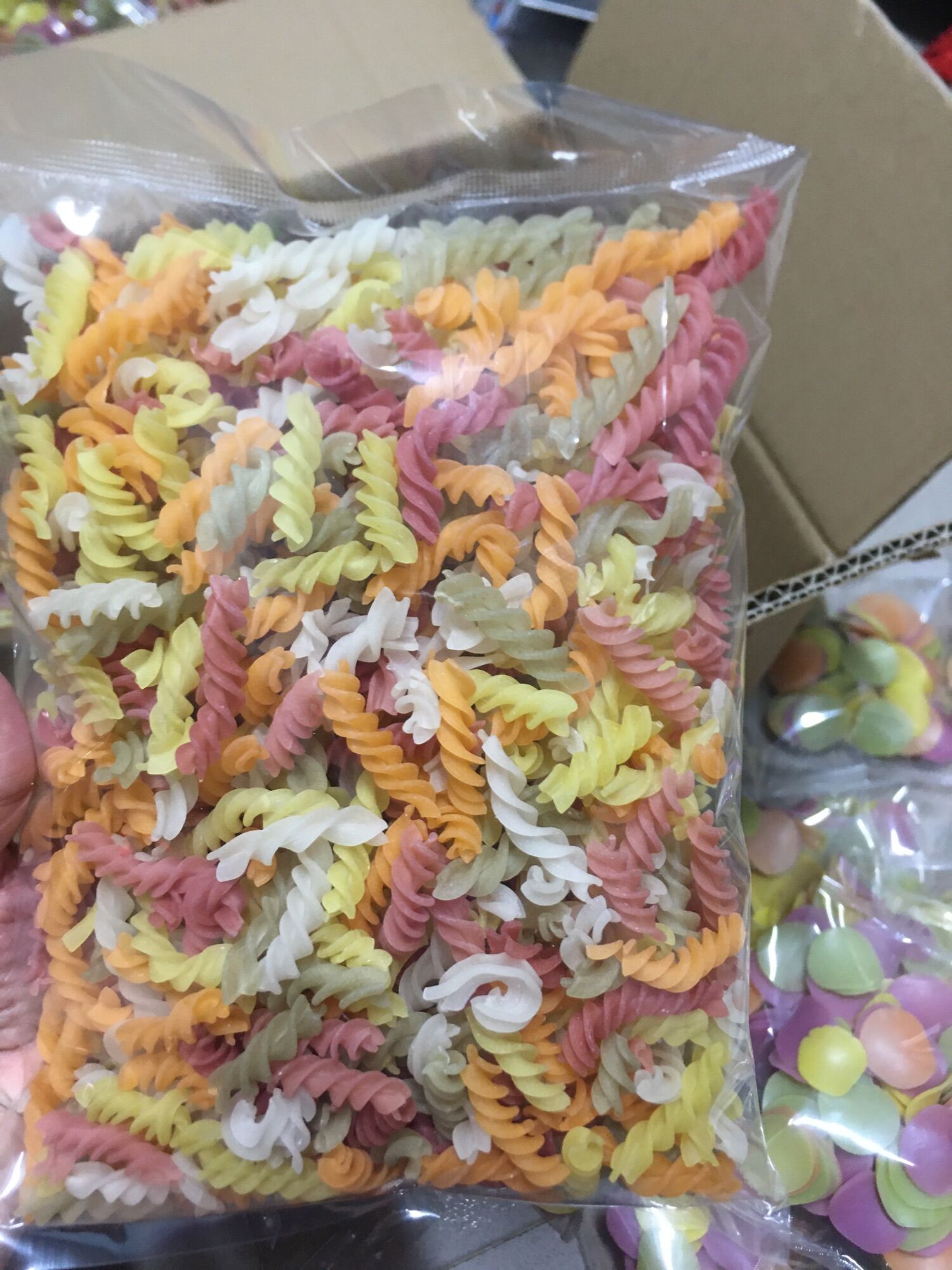 Nui Xoắn Rau Củ 500G