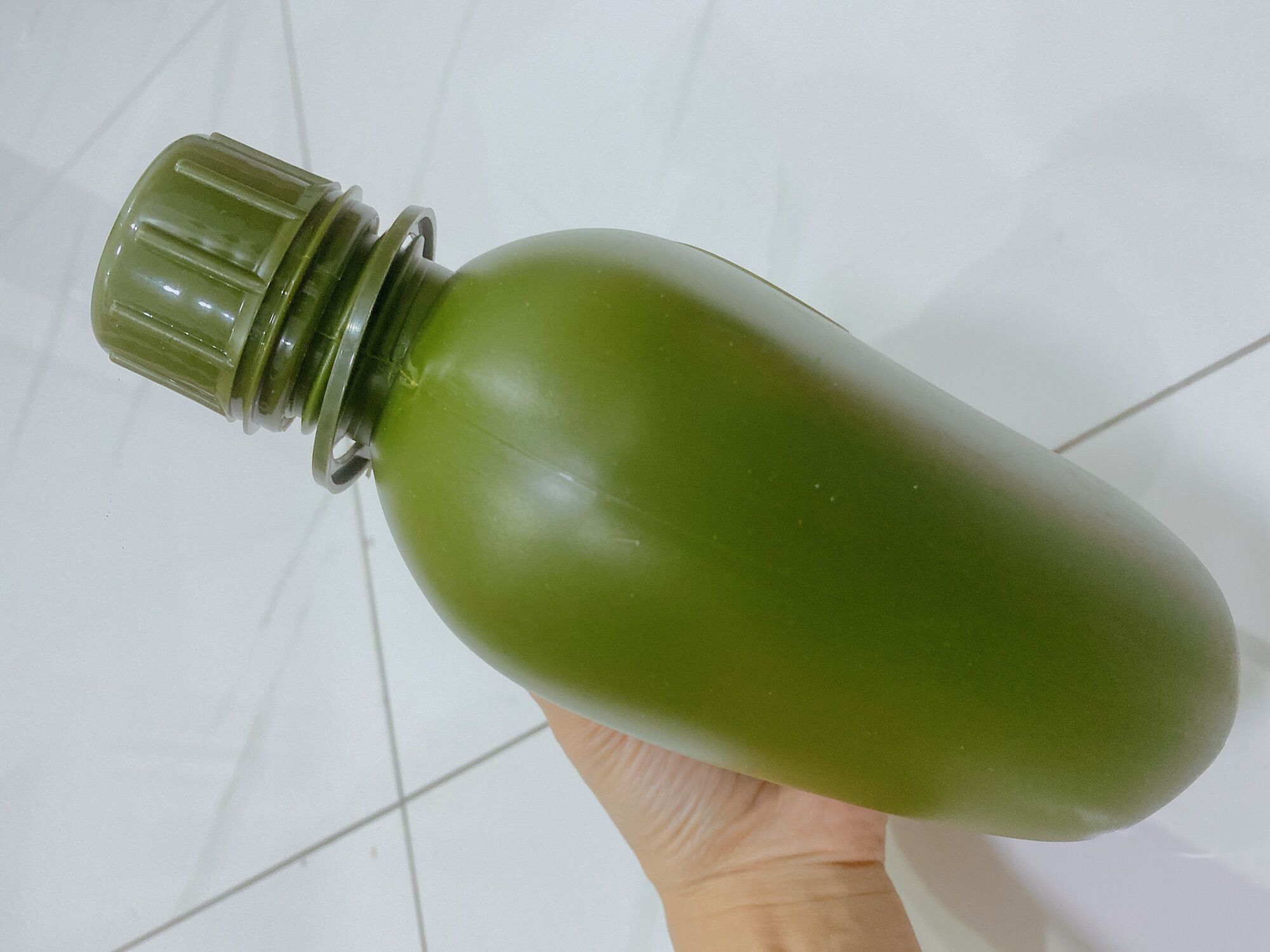 Bình tông đựng nước dã ngoại