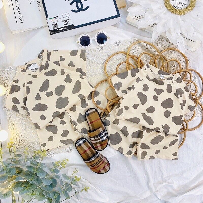 Bộ cộc tay sữa hottrend cho bé trai bé gái