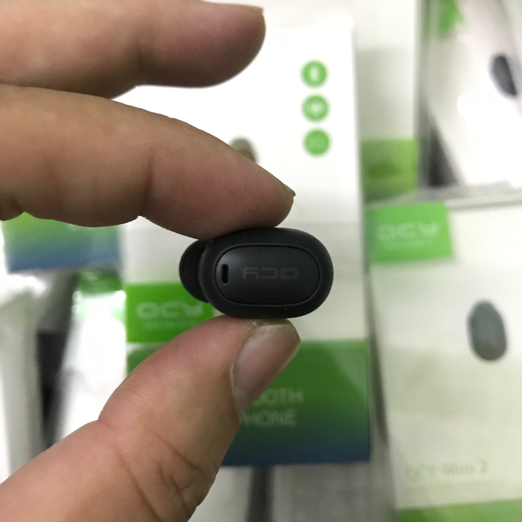 Tai nghe bluetooth siêu nhỏ qcy-mini2