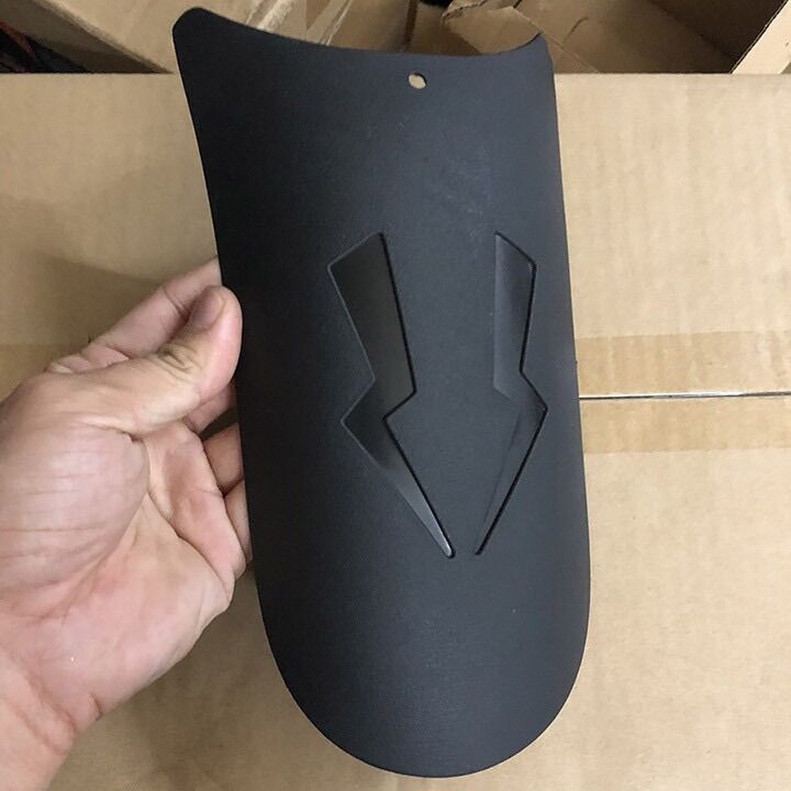 [HCM]Dè Chắn Bùn Trước Gắn Xe Máy  [ Mẫu B ]