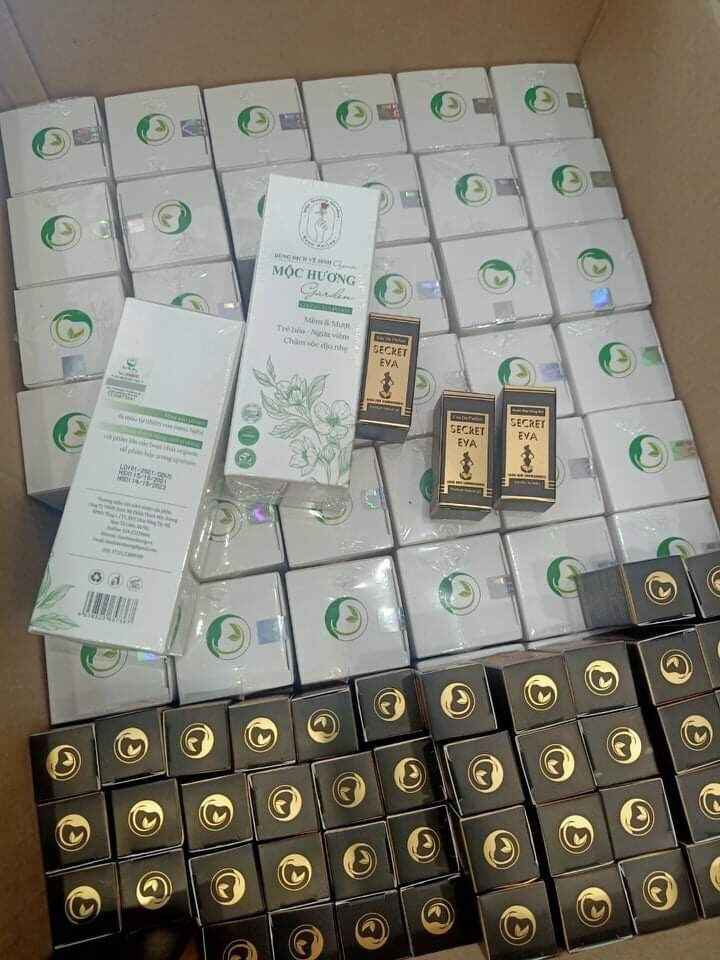 [HCM]Dung Dịch Vệ Sinh Phụ Nữ Nước Rửa Phụ Khoa Dr Hương Thanh Mộc Hương tặng nước hoa vùng kín