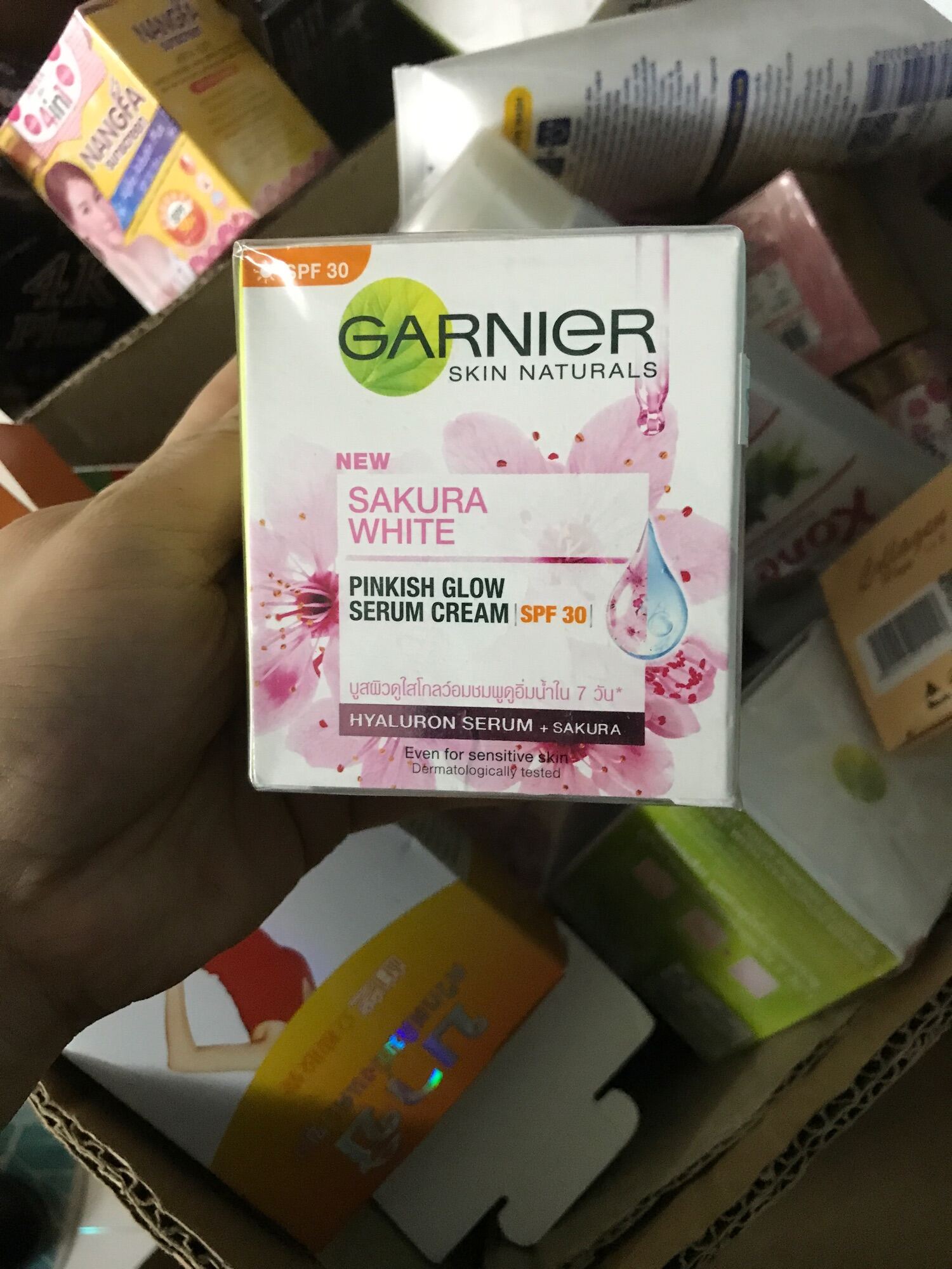 kem dưỡng da ban ngày garnier 50g