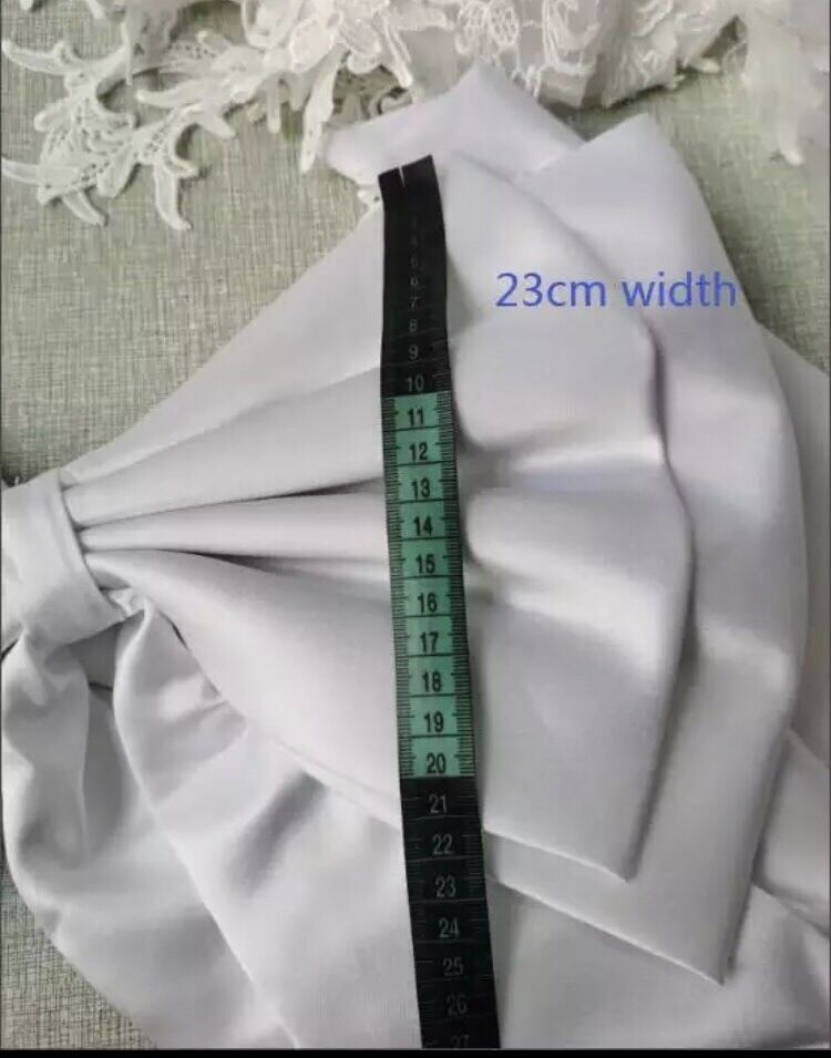 Đuôi nơ rời cài váy cưới siêu to