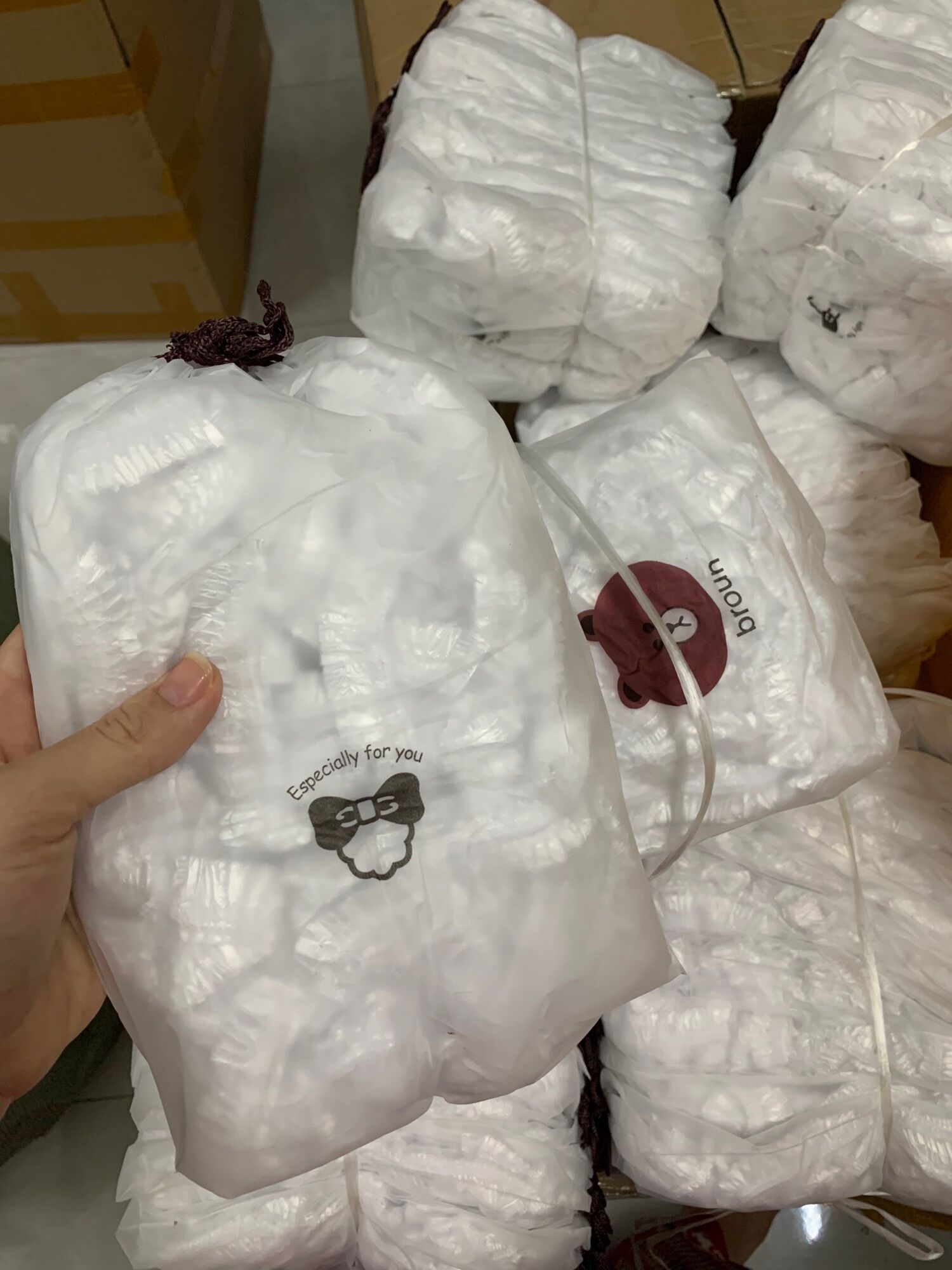 Set 100 màng bọc thực phẩm túi hình gấu