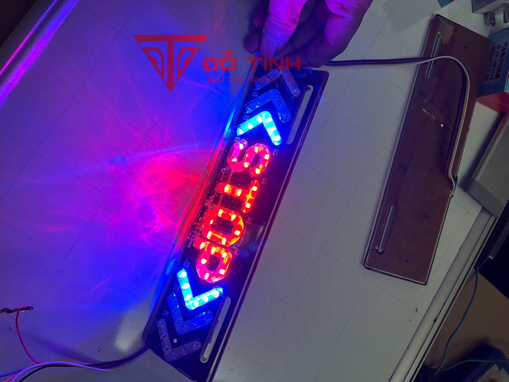 Đèn Led Stop sau xe tải. Đèn led trang trí ô tô 12/24v