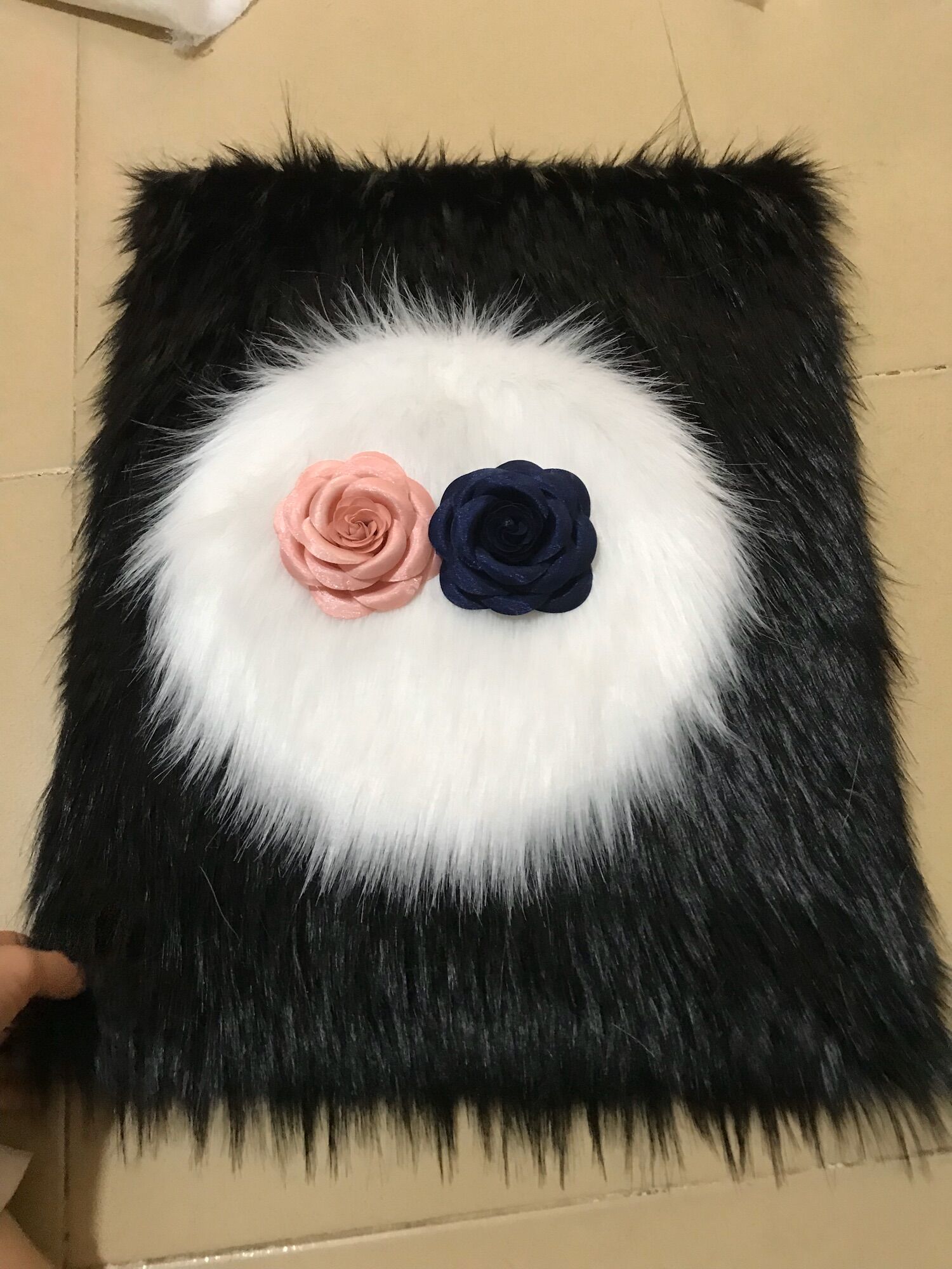 [HCM]Thảm lông hình tròn đường kính 40cm