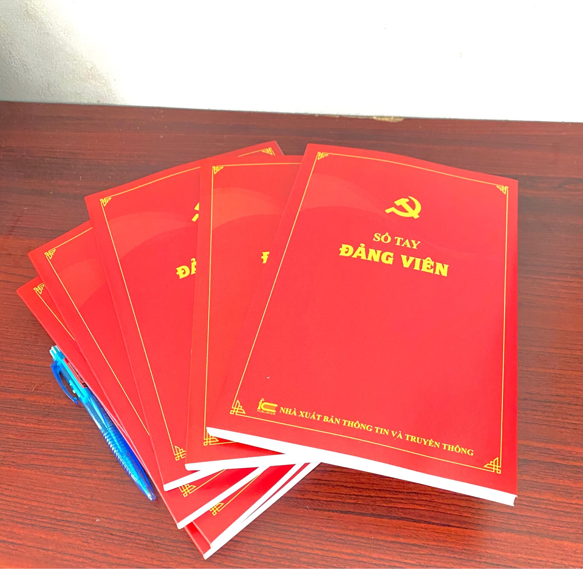 Sổ Tay Đảng Viên bìa mềm