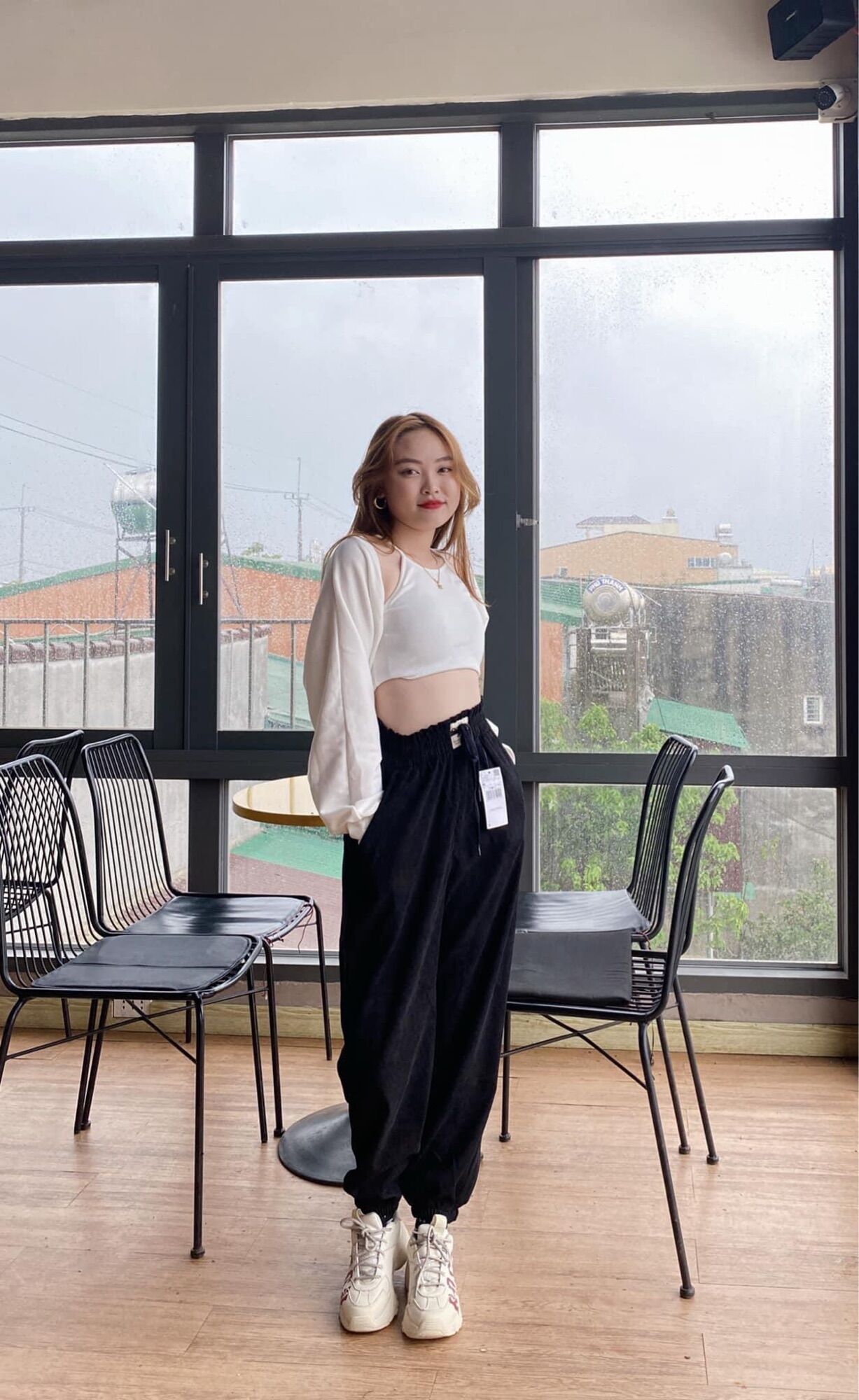 Set Bộ 3 Món Quần Jogger Trơn + Áo Khoác + Yếm