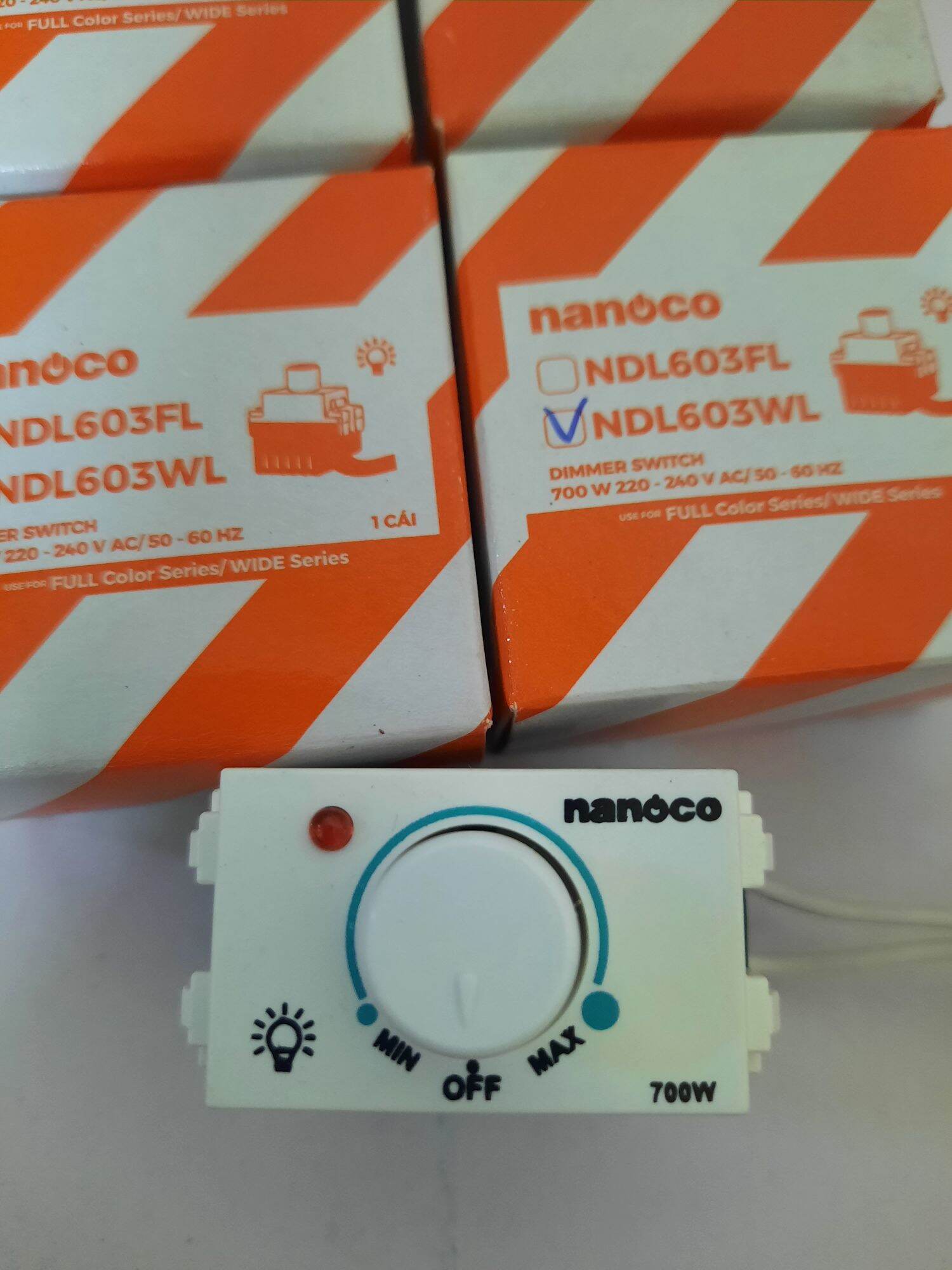 Công tắc chỉnh đèn PANASONIC Dimer Đèn