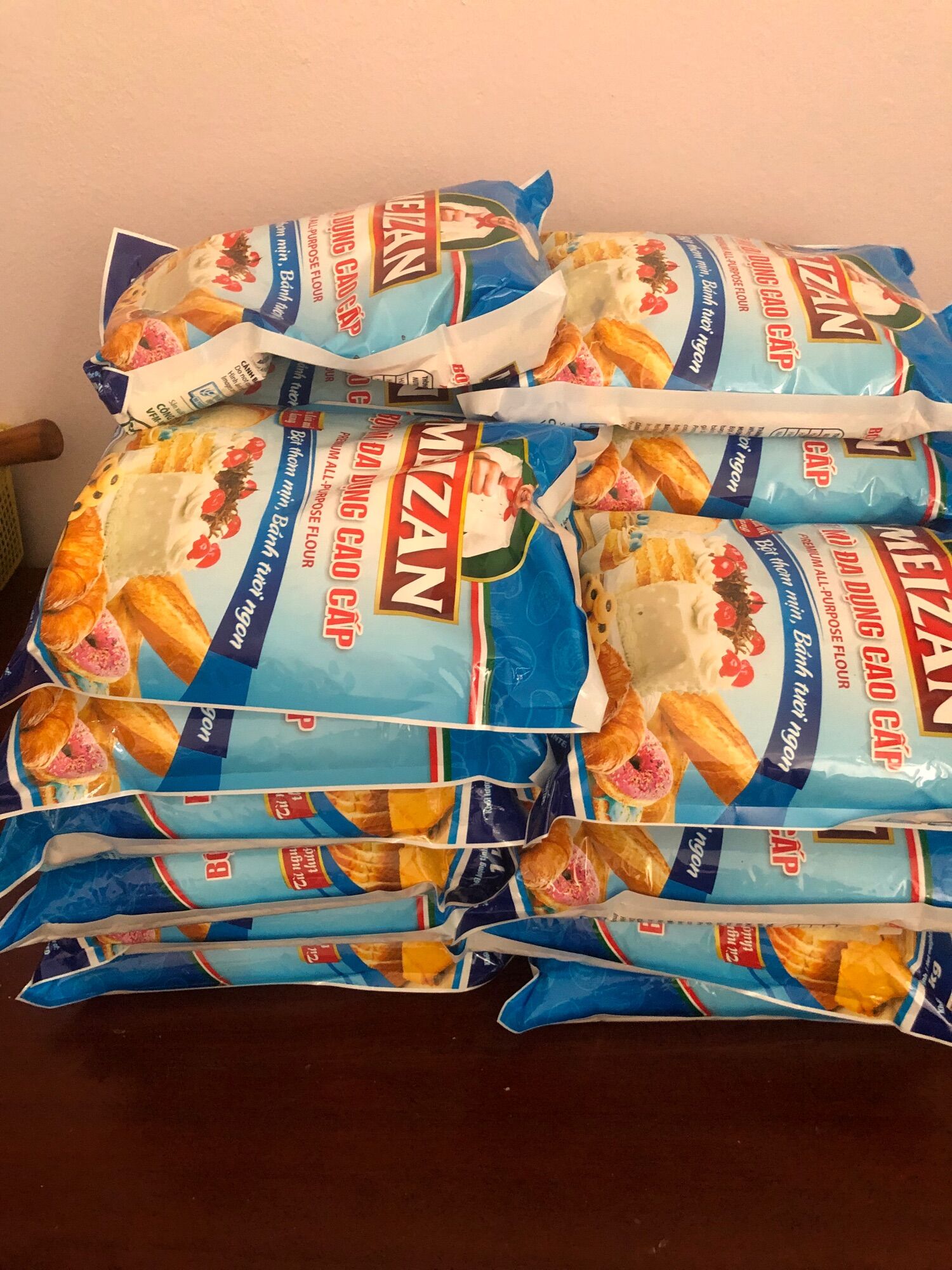 Combo 2 bịch bột mỳ Mezan trọng lượng 2kg