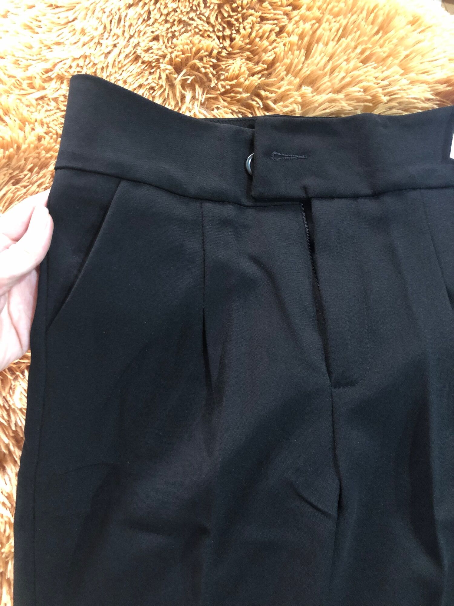 Quần baggy ống đứng cạp lệch