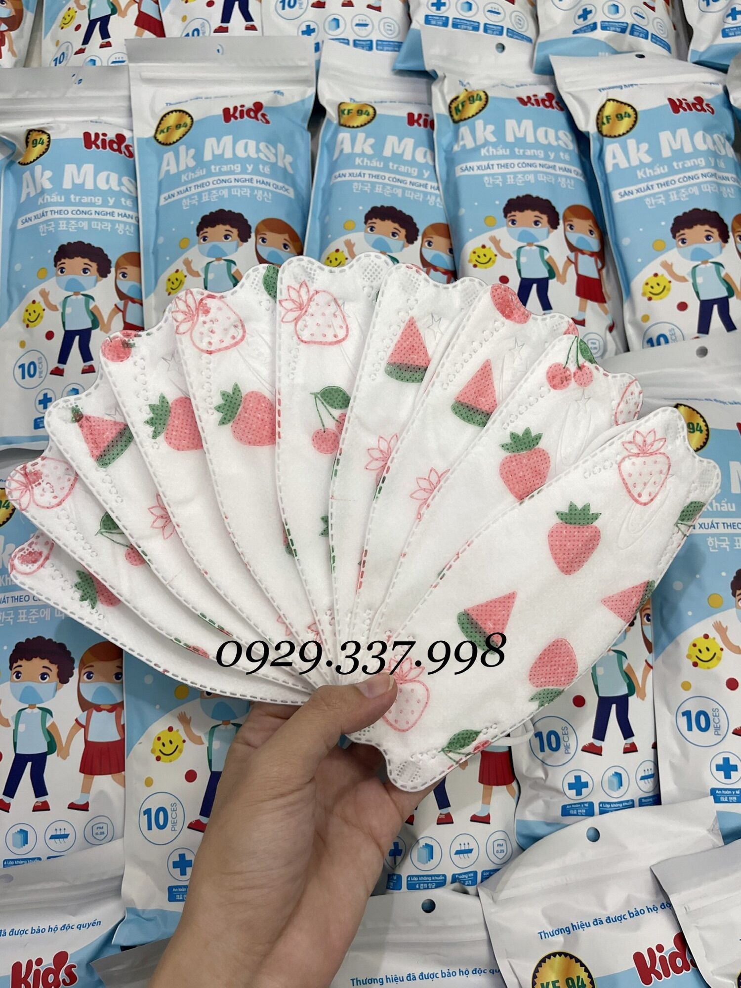 Khẩu trang KF94 dâu cho bé - bịch 10 cái