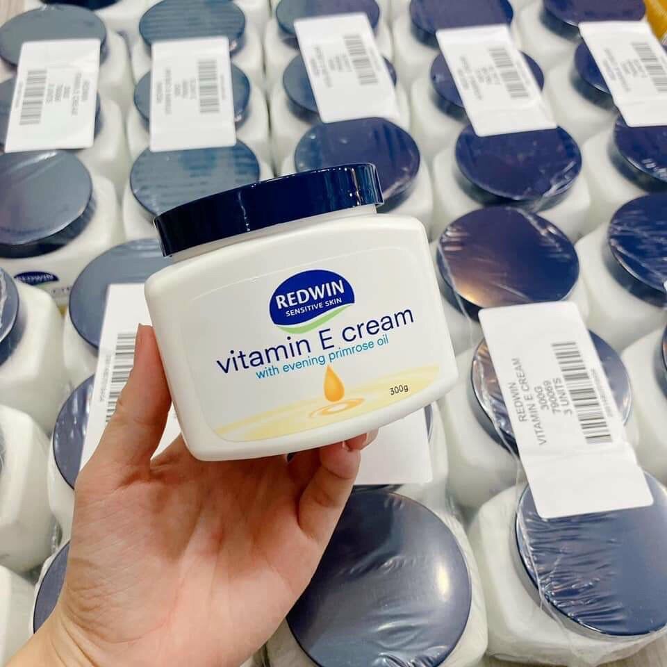 Dưỡng ẩm vitamin E