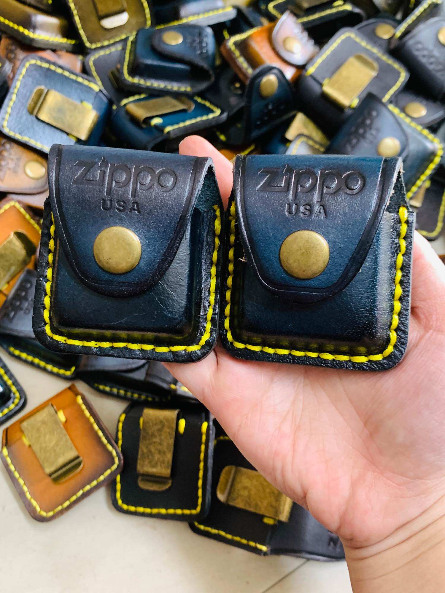 Bao da Zippo làm thủ công bằng 100% da bò thật