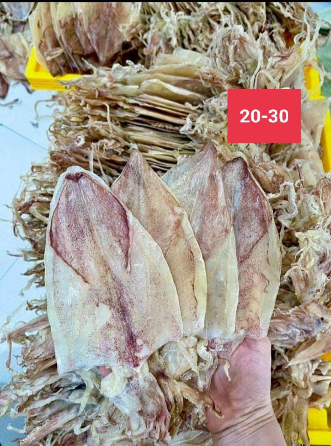 khô mực lớn 8con(gần 250g)Bấm sưu tầm để được giảm ship 15k cho đơn từ 49k,50k cho đơn từ 300k👇👇