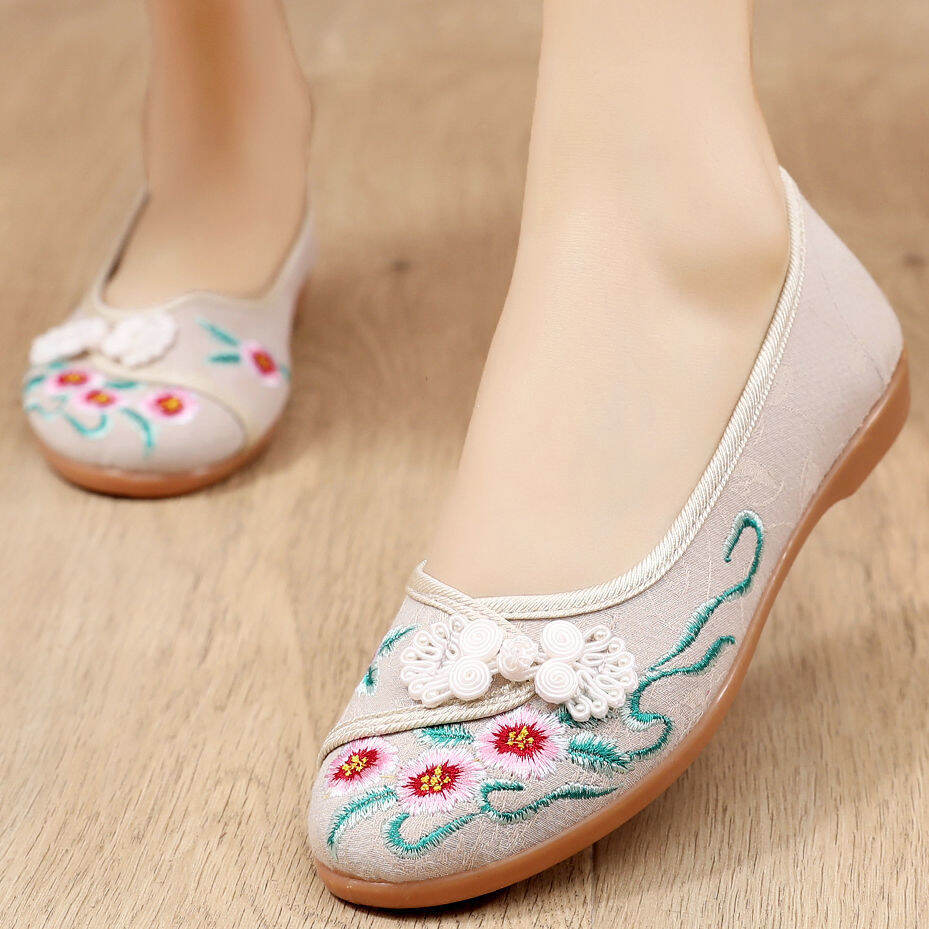 Giày Vải Bắc Kinh Cổ Mẫu Mới Mùa Xuân Thu Giày Thêu Hoa Cho Nữ Giày Thêu