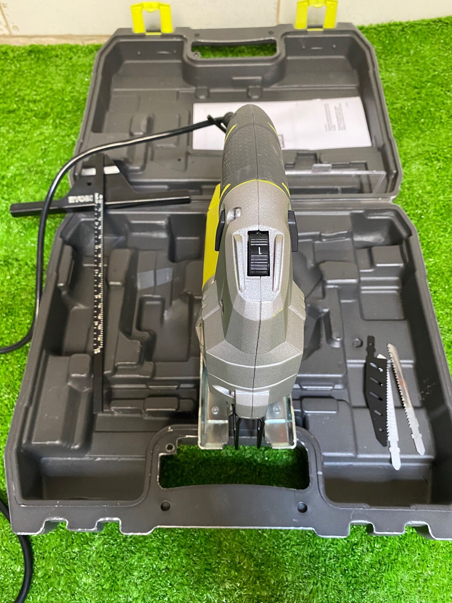 Máy cưa lọng ryobj 600w nội địa Úc .
