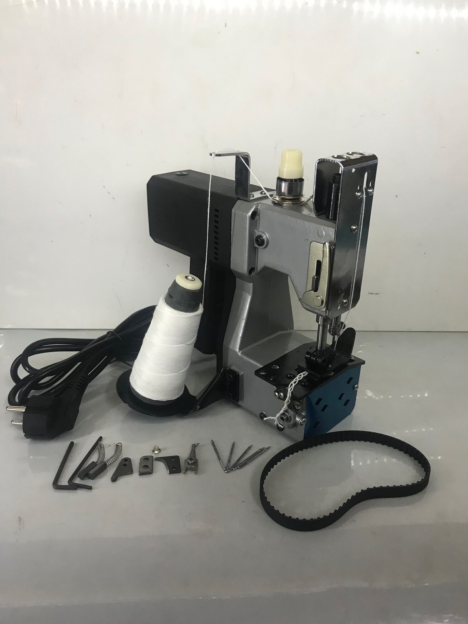 [HCM]MÁY MAY MIỆNG BAO MÁY LƯỚI YL-2 ĐÀI LOAN