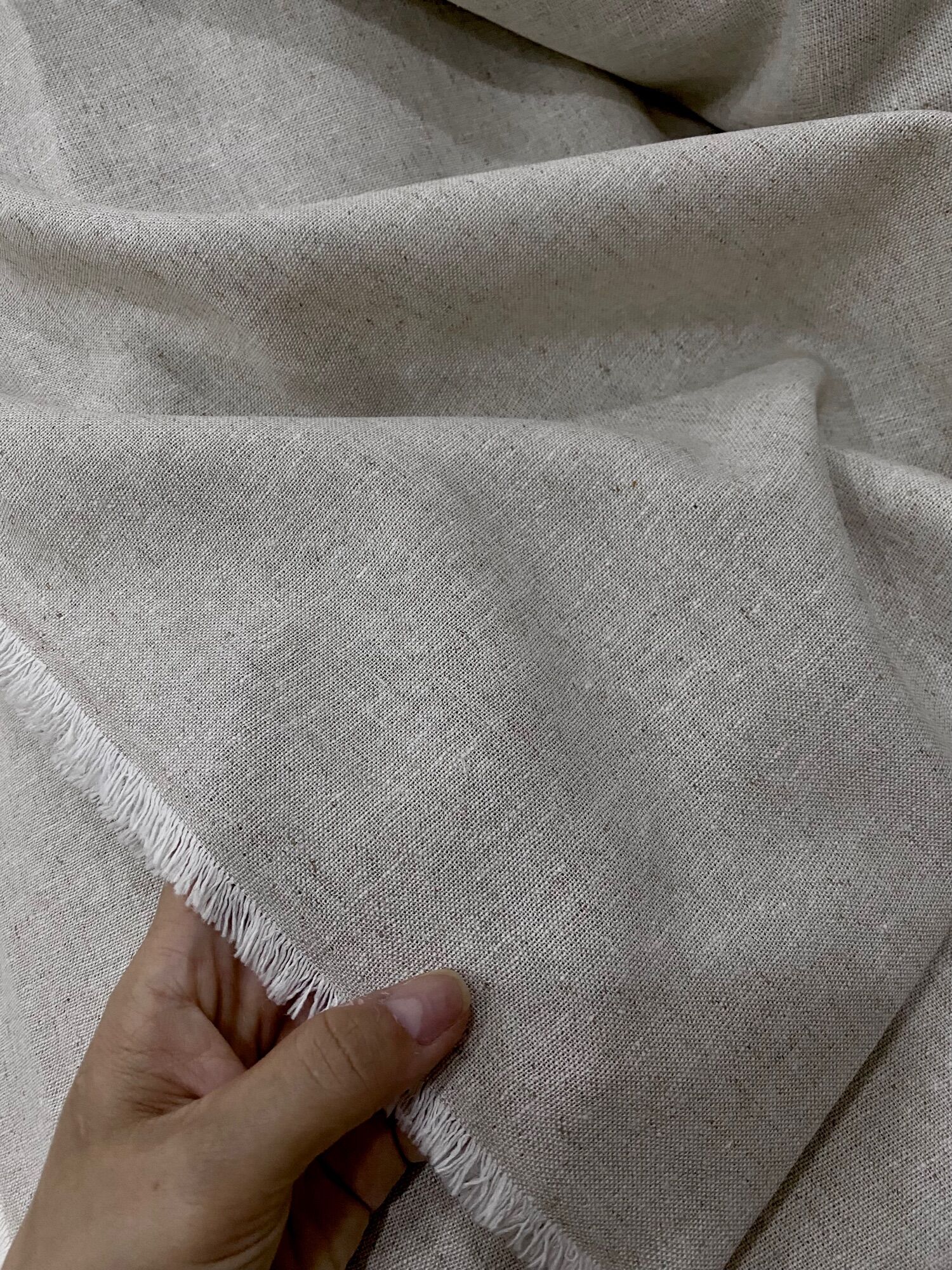 Vải Linen Bột kem mộc siêu mềm rũ, may đầm quần ko lót nhé - Khổ vải 1m40 giá 70k/m