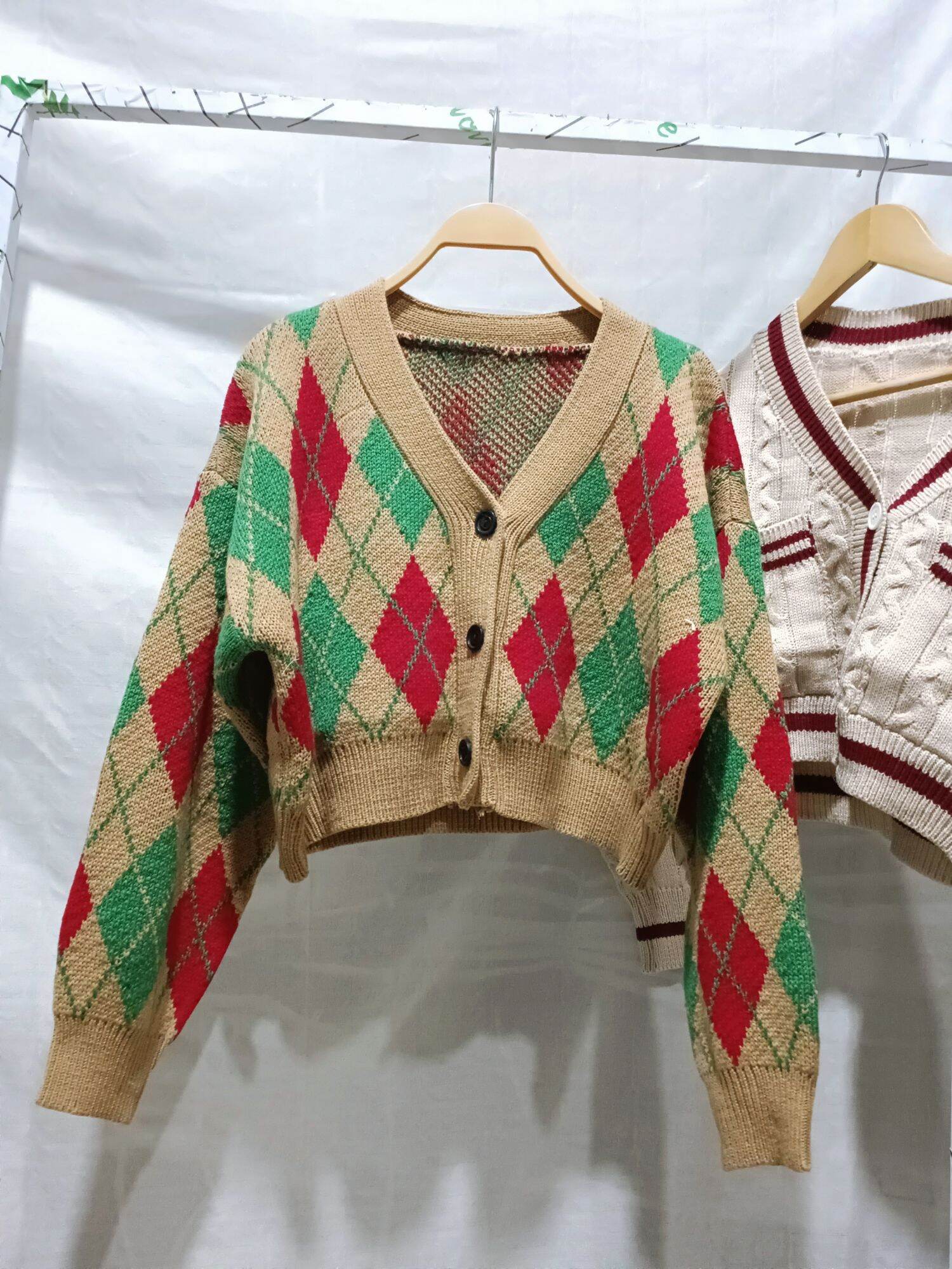 áo khoác Len trám dáng CROPTOP cài nút (ảnh chụp thật chính chủ )
