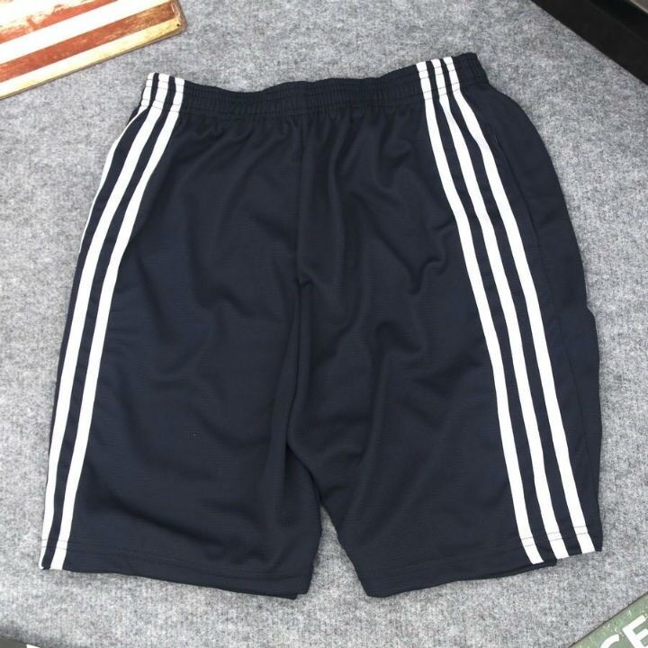 Quần short mặc nhà, thể dục.