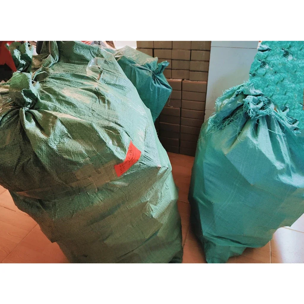 Hàng bom, kiện hàng boom giá rẻ