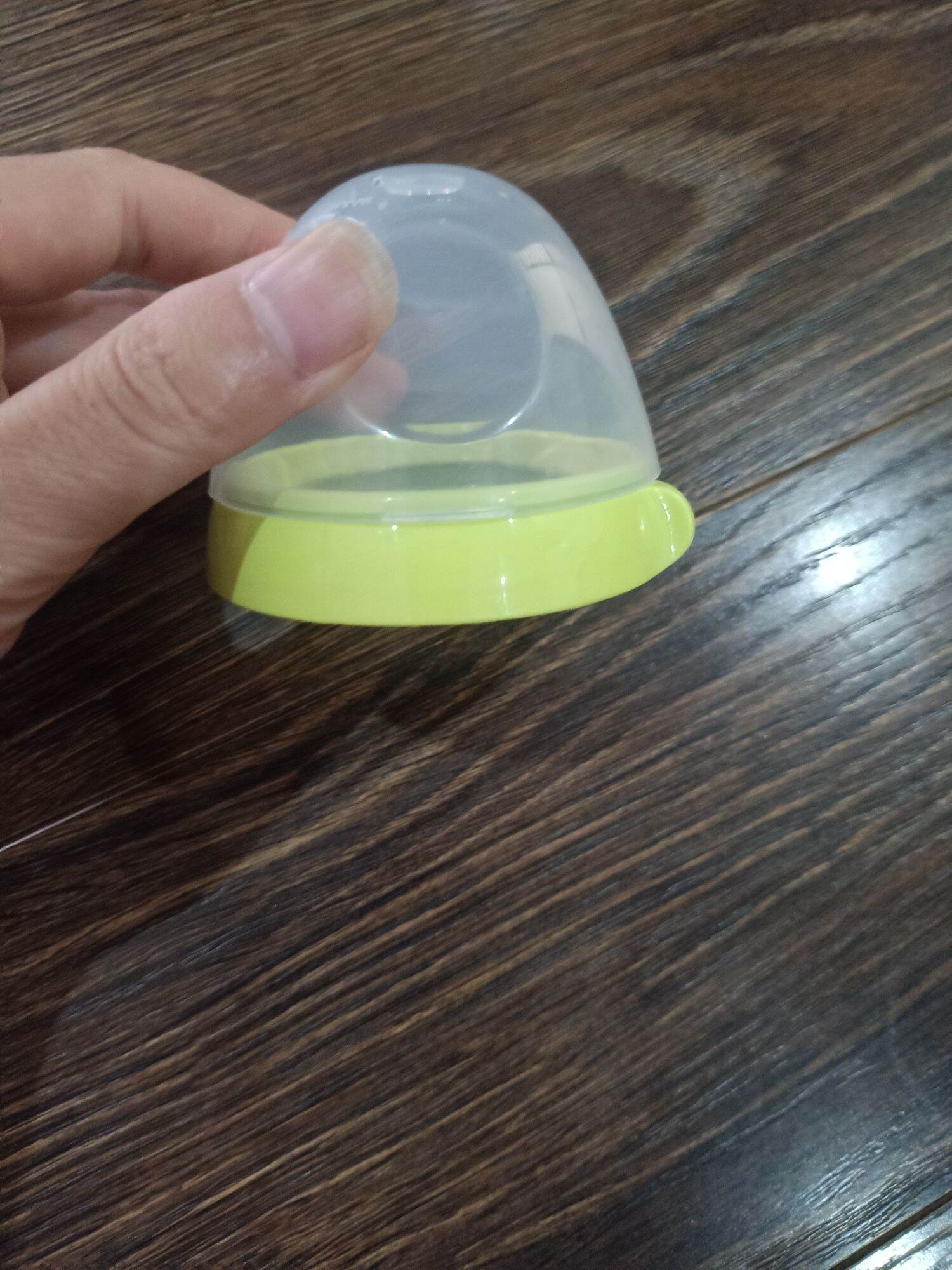 = Nắp và cổ bình sữa comotomo đủ màu