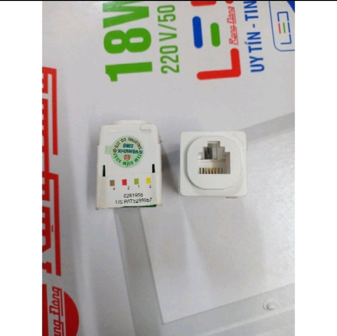 Mặt hạt công tắc Sino vanlock S18 hạt tròn