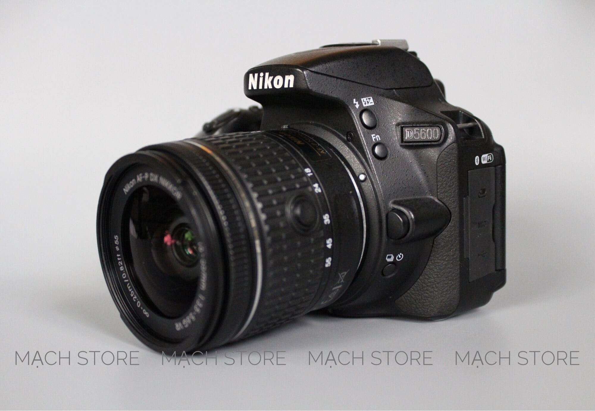 NIKON D5600 + LENS KIT AF-P 18-55MM F 3.5-5.6G VR
