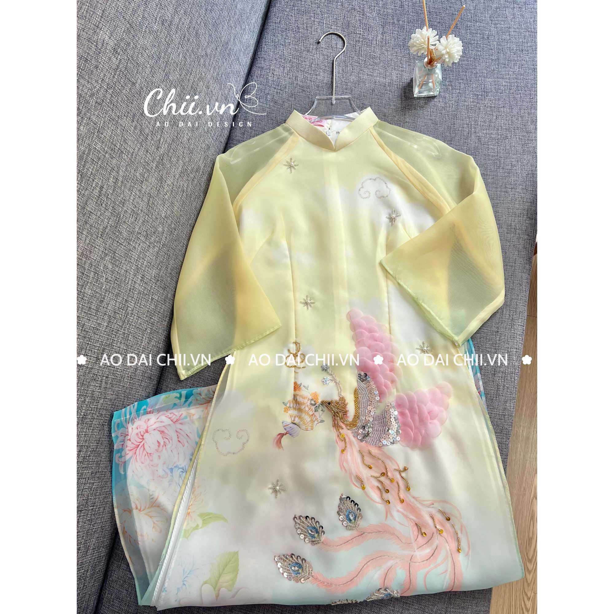 Áo Dài Cách Tân Đính Kết Phượng Cao Cấp