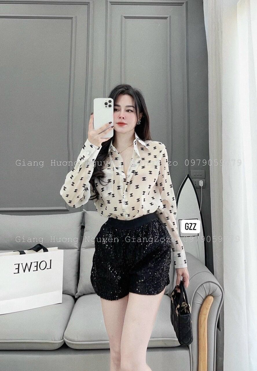 Áo sơmi lụa Chanel