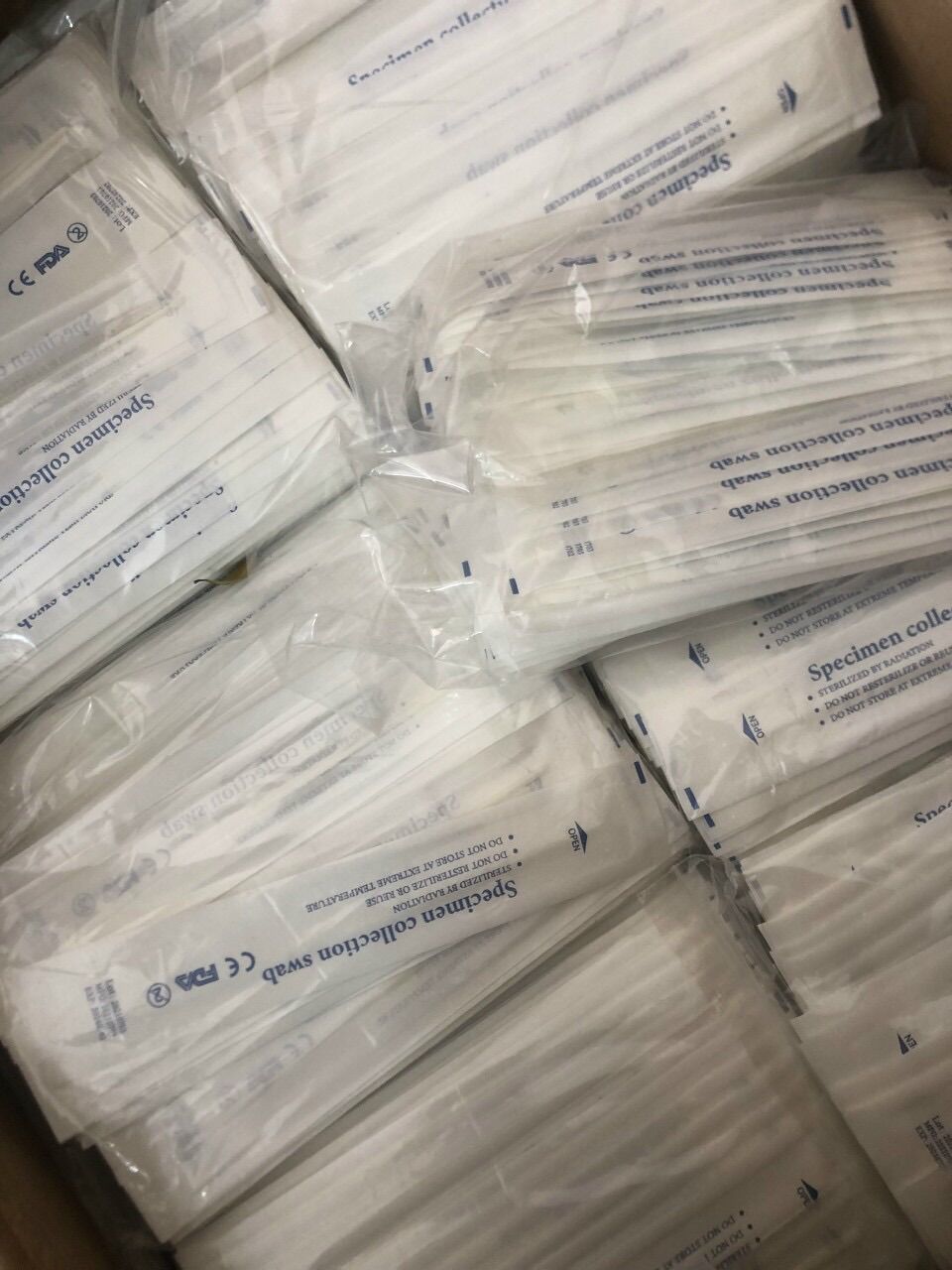 QUE TỴ HẦU, TĂM BÔNG LẤY DỊCH MŨI (bịch 100 cây)