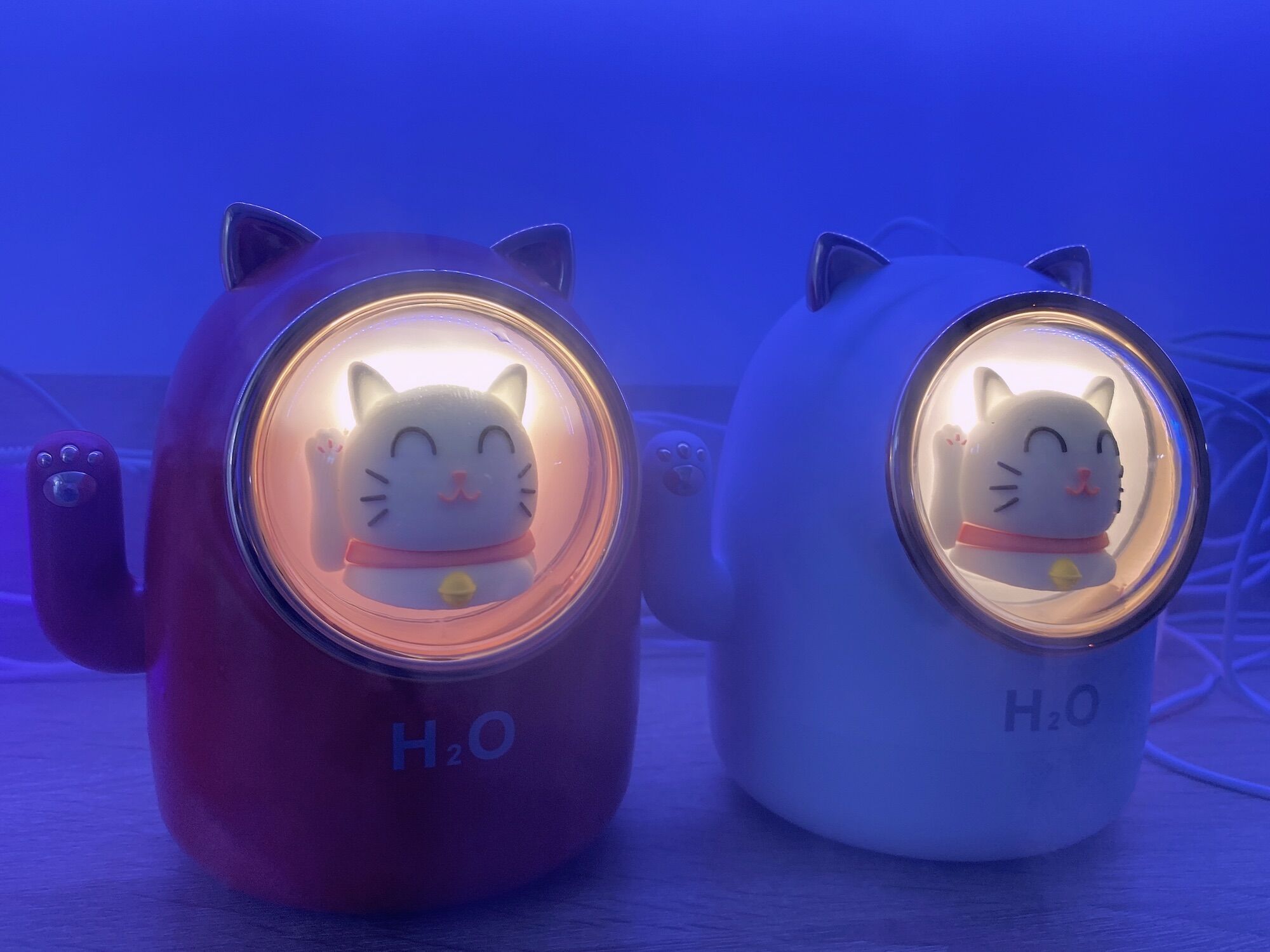 Máy phun sương mini humidifier mèo thần tài a16