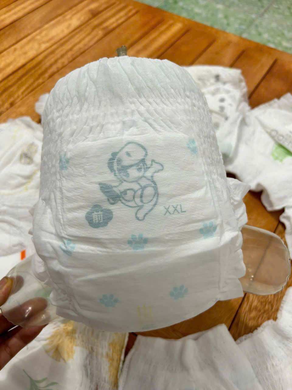 50 MIẾNG BỈM QUẦN HIPGIG SIZE M-4XL THẤM HÚT TỐT